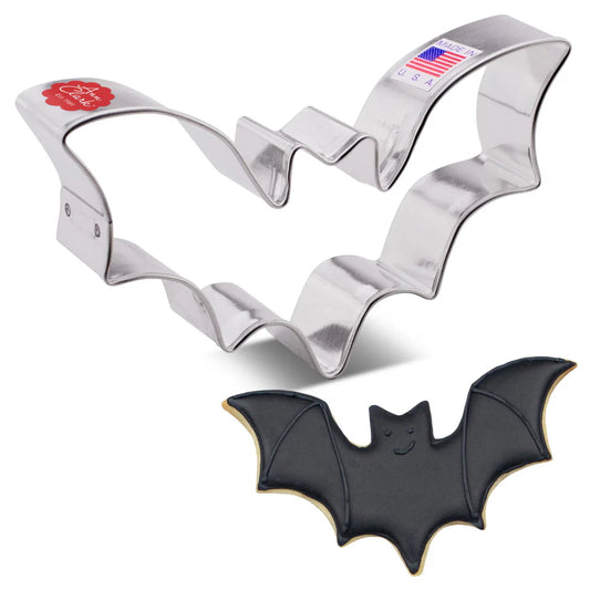 BAT COOKIE CUTTER 5"