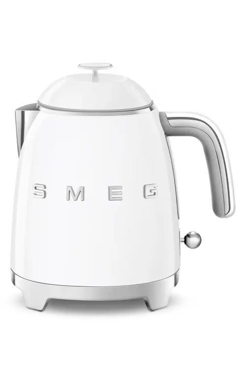 SMEG MINI KETTLE .8L WHITE