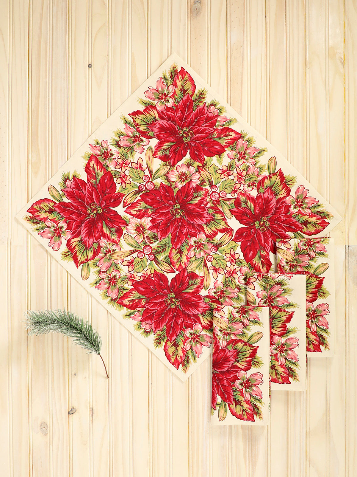 APRIL CORNELL NAPKINS POINSETTIA SET OF 4