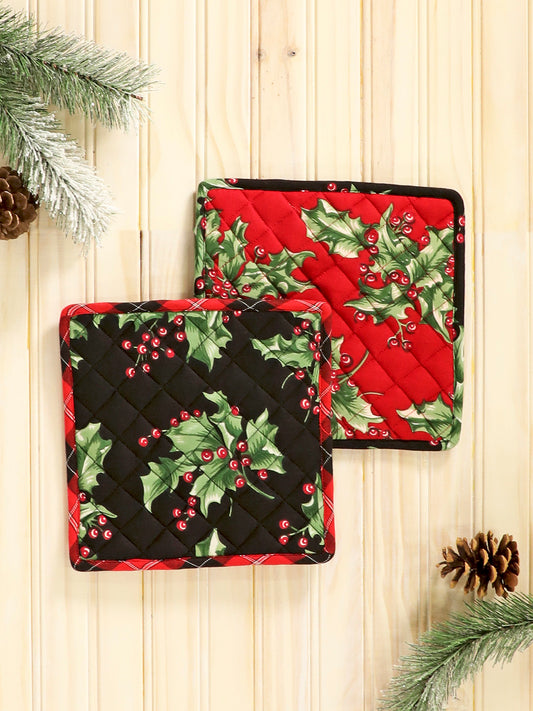 APRIL CORNELL POT HOLDERS HOLLY PATCHWORK SET 2