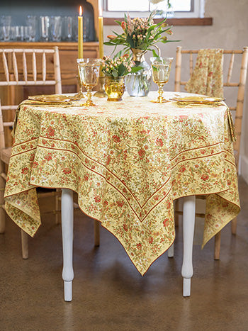 APRIL CORNELL TABLECLOTH ROUND PENELOPE HONEY  88"