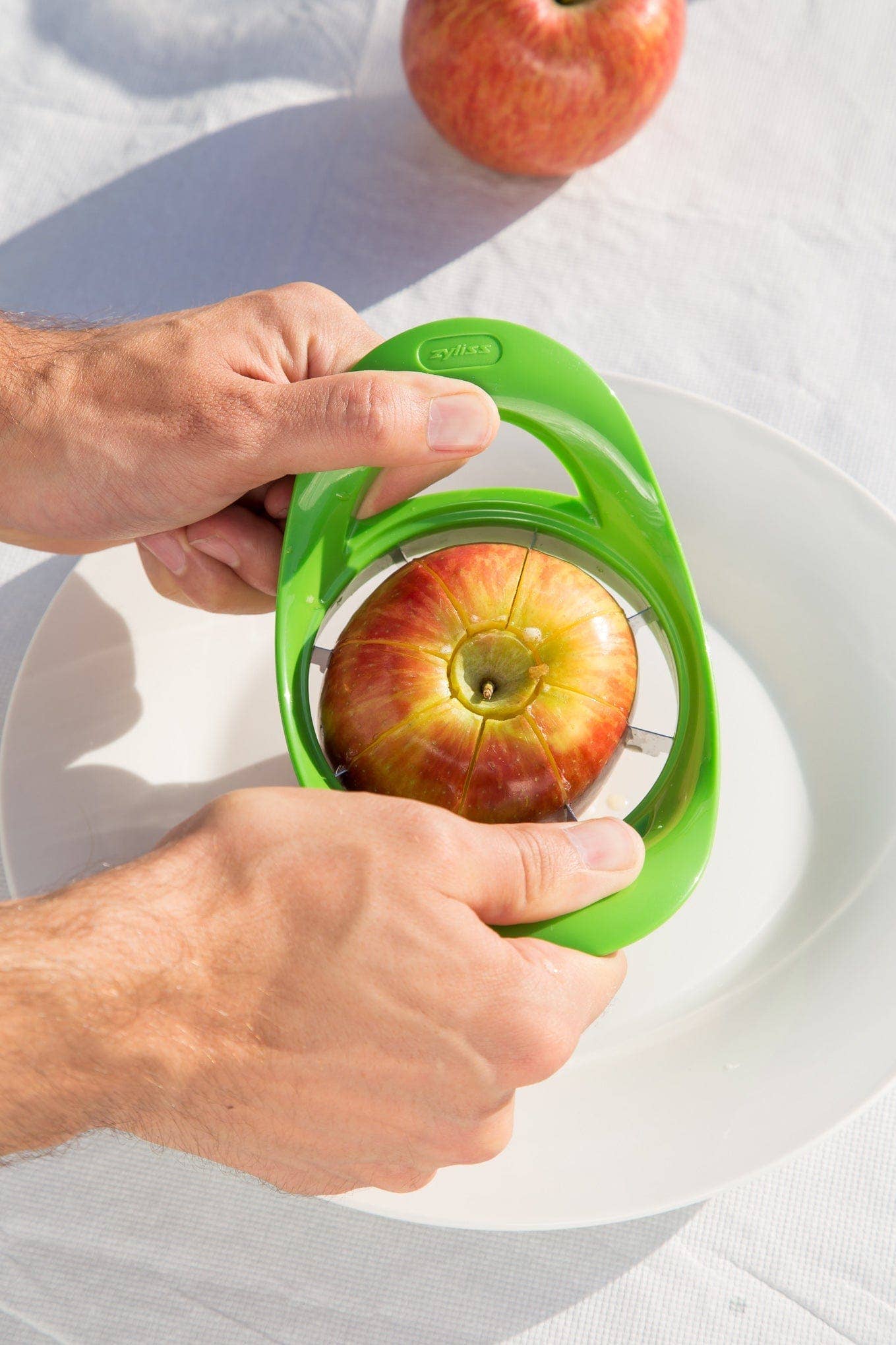 APPLE SLICER & DIVIDER GRN